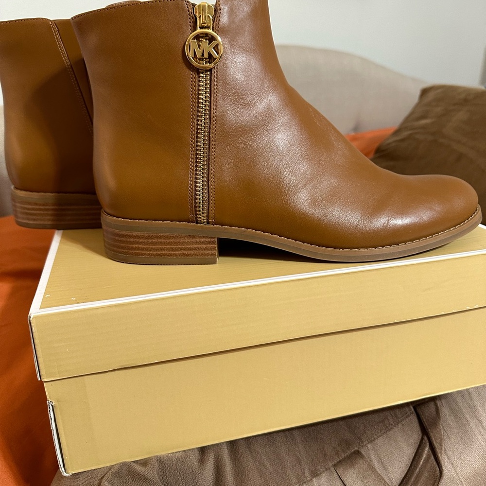 Boots Ankle MK  Genuine Leather - Picture 3 of 6